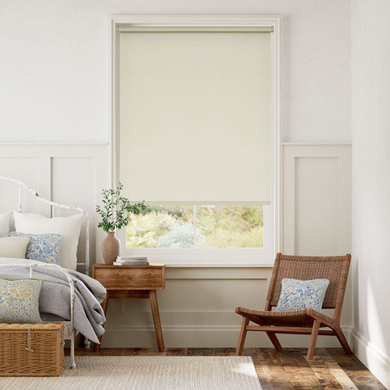 Senti Blockout Oatmeal Roller Blind